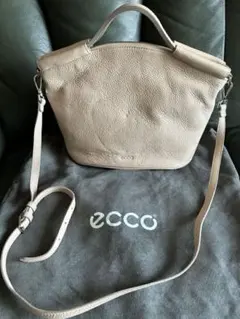 【美品】ECCO レザー ショルダーバッグ ベージュのサムネイル