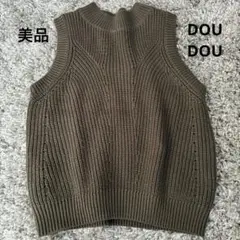 美品✨DOUDOUカーキーニットベストコットン混のサムネイル