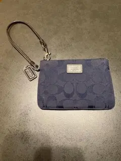 COACH リストレットポーチ