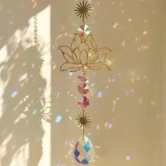 サンキャッチャー 蓮 ロータス 太陽 インテリア雑貨 癒し クリスタル