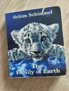The Family of Earth Schim Schimmel