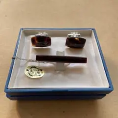 九州　本鼈甲 カフスボタン&ネクタイピンセット
