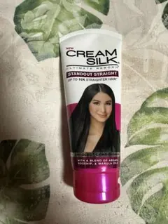 CREAM SILK STANDOUT STRAIGHT 180ml
