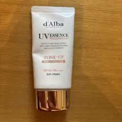 ダルバ　d'Alba トーンアップサンクリーム　ピンク