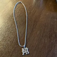 シルバー ロゴペンダント ネックレス