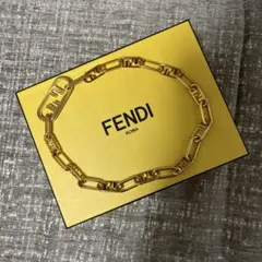 新品現行、中島健人さん愛用　fendi チョーカーネックレス