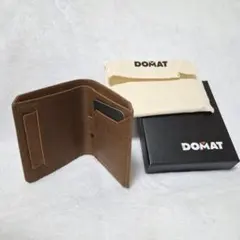 DOMAT ブラウン 二つ折り財布 メンズ レディース シンプル カードケース