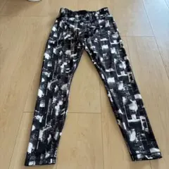 PUMA ヨガパンツ モノクロ 総柄 Mサイズ