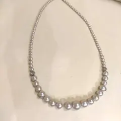シルバーパール風ネックレスロング