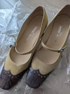 marie claire PARIS パンプス ストラップ付のサムネイル