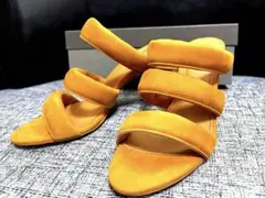 新品　未使用　CHEMBUR サンダル
