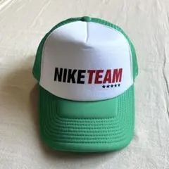 デッドストック　OLD NIKE　⭐︎　TEAMロゴ　メッシュキャップ　緑　Y2K