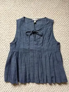 【新品】H&M エイチアンドエム　ノースリーブ プリーツ トップス XSサイズのサムネイル