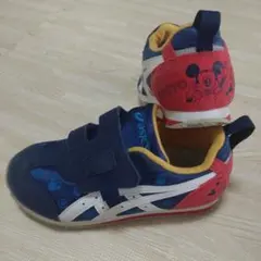 ASICS ミッキーマウス スニーカー　１９センチ　ディズニー　アシックス