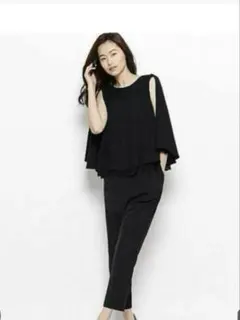 黒 レース付き フリル袖 セットアップ　新品未使用