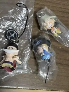 ONE PIECEワンピース　ガチャ　ストラップ 3個セット
