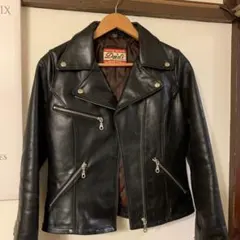 Item thumbnail for item dc9318a7-b10b-4806-b4e6-8e3b4ef97ef4