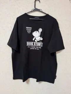 ドラッグストアーズ　ゆったりプリントTシャツ 黒　Ｆ　　新品のサムネイル