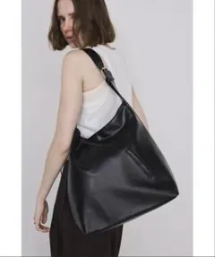 Item thumbnail for item a4521147-6992-4277-95e6-921ff2adb54c