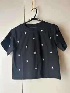 ハート柄 黒 半袖Tシャツ