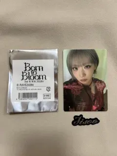 HANA Born to Bloom トレカ＋ステッカー ジス