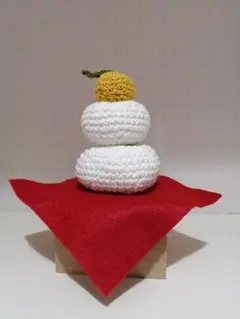 ハンドメイド　鏡もち毛糸のサムネイル