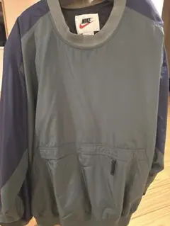 NIKE ナイキ ナイロンジャケット 刺繍ロゴ