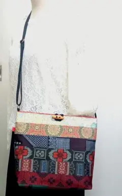 手作り大島紬パッチワーク　ショルダー　着物リメイク　正絹　博多帯リメイク