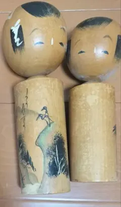 手描き風景画の木製こけし二体セット 単品購入可能！