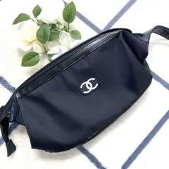 新品　シャネル 化粧ポーチ コスメポーチ バッグ 大容量 非売品/ノベルティ 黒