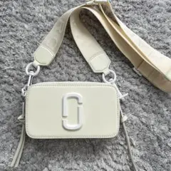 Item thumbnail for item 30c06485-a012-4853-86bf-4f7bc0da3a30