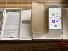 Rakuten Mini C330本体 手帳型ケース付きのサムネイル