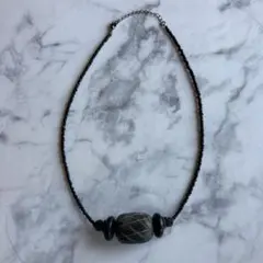 アンティーク　ビーズ　ネックレス