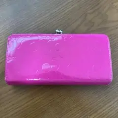 MARY QUANT ビビットピンク　長財布　がま口