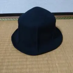 黒いウール帽子 クラシックデザイン