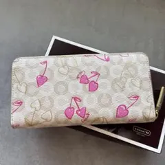 コーチ　長財布のサムネイル