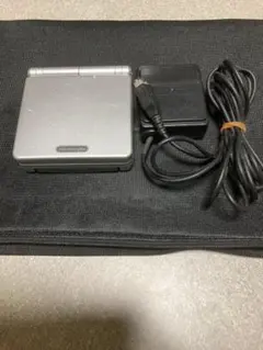 Nintendo Game Boy Advance SP シルバー