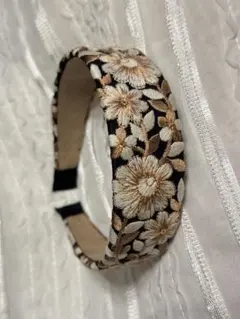 花柄インド刺繍リボンのカチューシャ