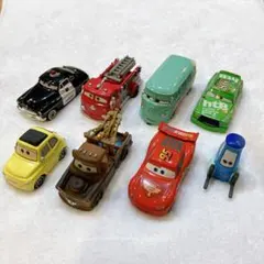 カーズ、ミニカー、トラクター、シェリフ、ドックハドソン - メルカリ