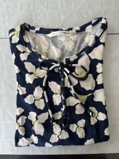 DIANE von FURSTENBERG ネイビー花柄カットソー
