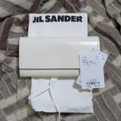 【新品】【未使用】JIL SANDER 長財布 ホワイト 牛革 イタリア製のサムネイル