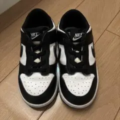 Nike Dunk Low ブラック/ホワイト