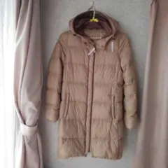 ベージュのダウンコート　Mサイズ　ノーカラーにもなる！
