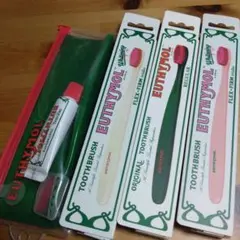 【新品】EUTHYMOLトラベルセット+歯ブラシ 3本のサムネイル