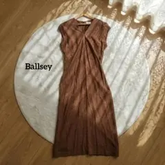 Ballsey トゥモローランド エンザイムツイル バックタックワンピースのサムネイル