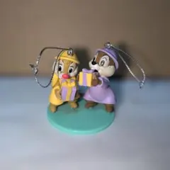 Disneyクリスマスオーナメントチップとデール セットフィギュア