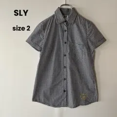 SLY ギンガムチェック 半袖シャツ ブラウス 刺繍 クローバー 綿 黒 白のサムネイル