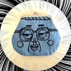 早い者勝ち‼️ハンドメイド❤️がま口❤️刺繍❤️デニム❤️小物入れ