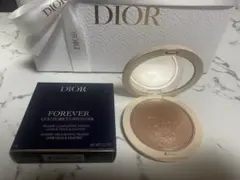 Dior ハイライト01 ヌードグロウ