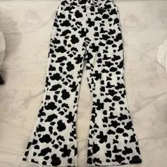 【WEGO】牛柄フレアパンツ